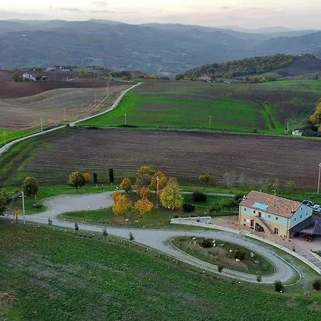 Vulcano Monticchio Farm stay Monticchio Sgarroni