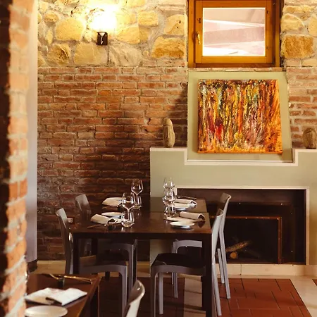 Vulcano Monticchio Farm stay Monticchio Sgarroni